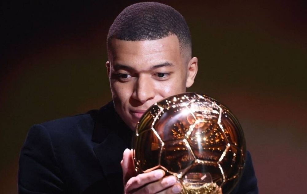 امباپه برنده توپ طلا 2028 امباپه برنده توپ طلا 2028