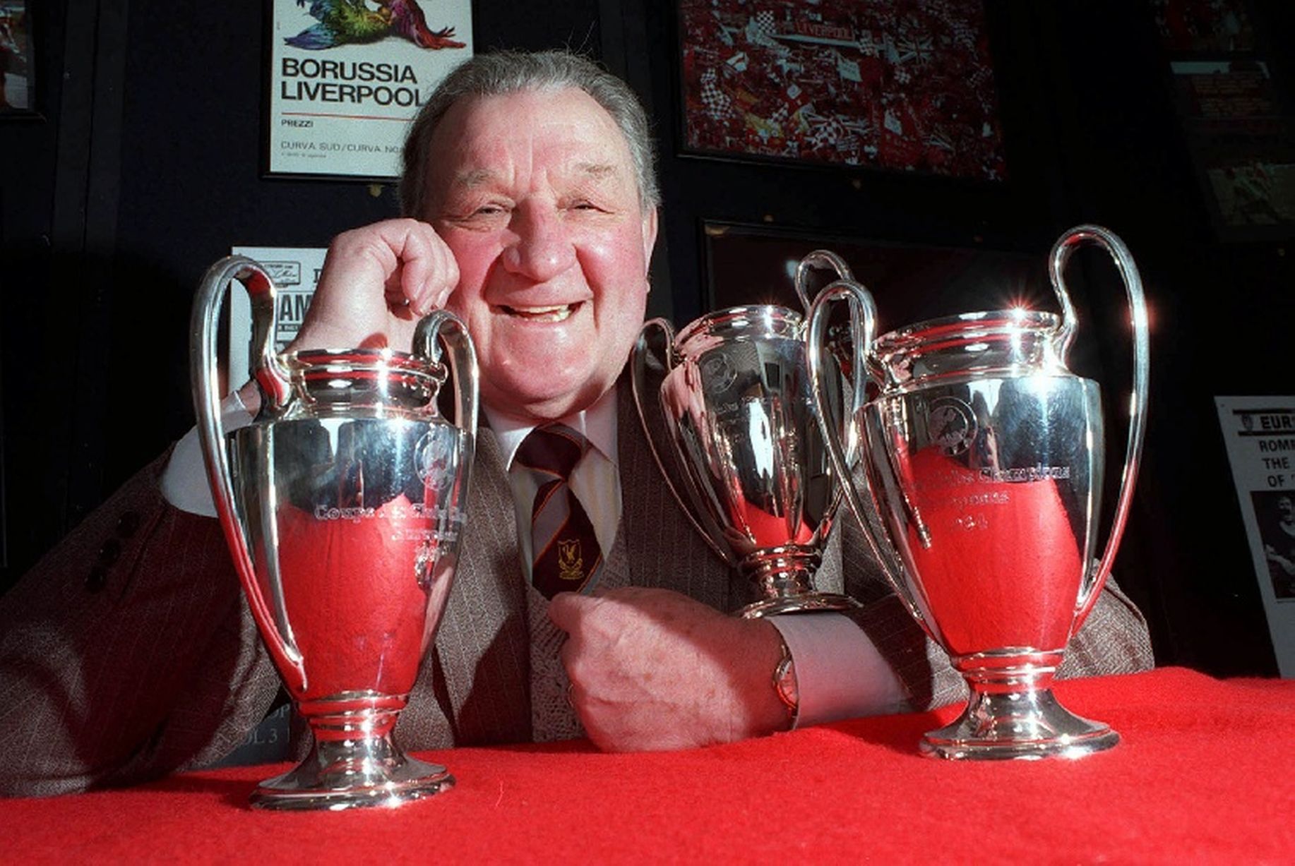 باب پیزلی مربی پر افتخار