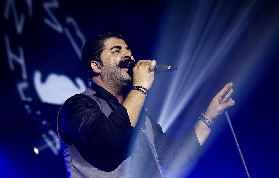 بهنام بانی در لس‌آنجلس کودتا به راه انداخت