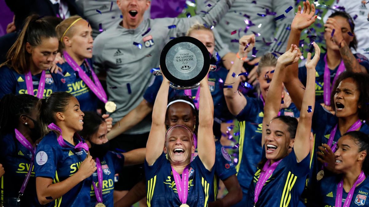 تیم بانوان لیون