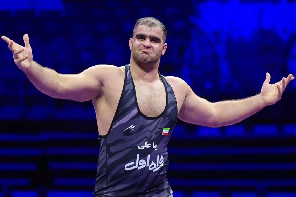 عکس قوی ترین کشتی گیر ایران