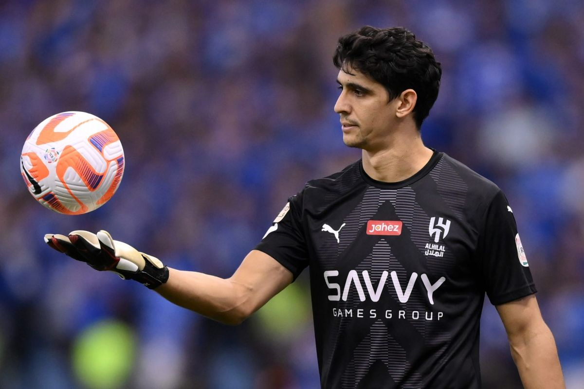 یاسین بونو پنجم جایزه یاشین 2025