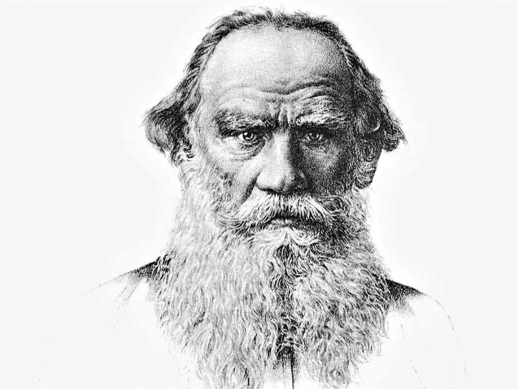 آثار برجسته لئو تولستوی