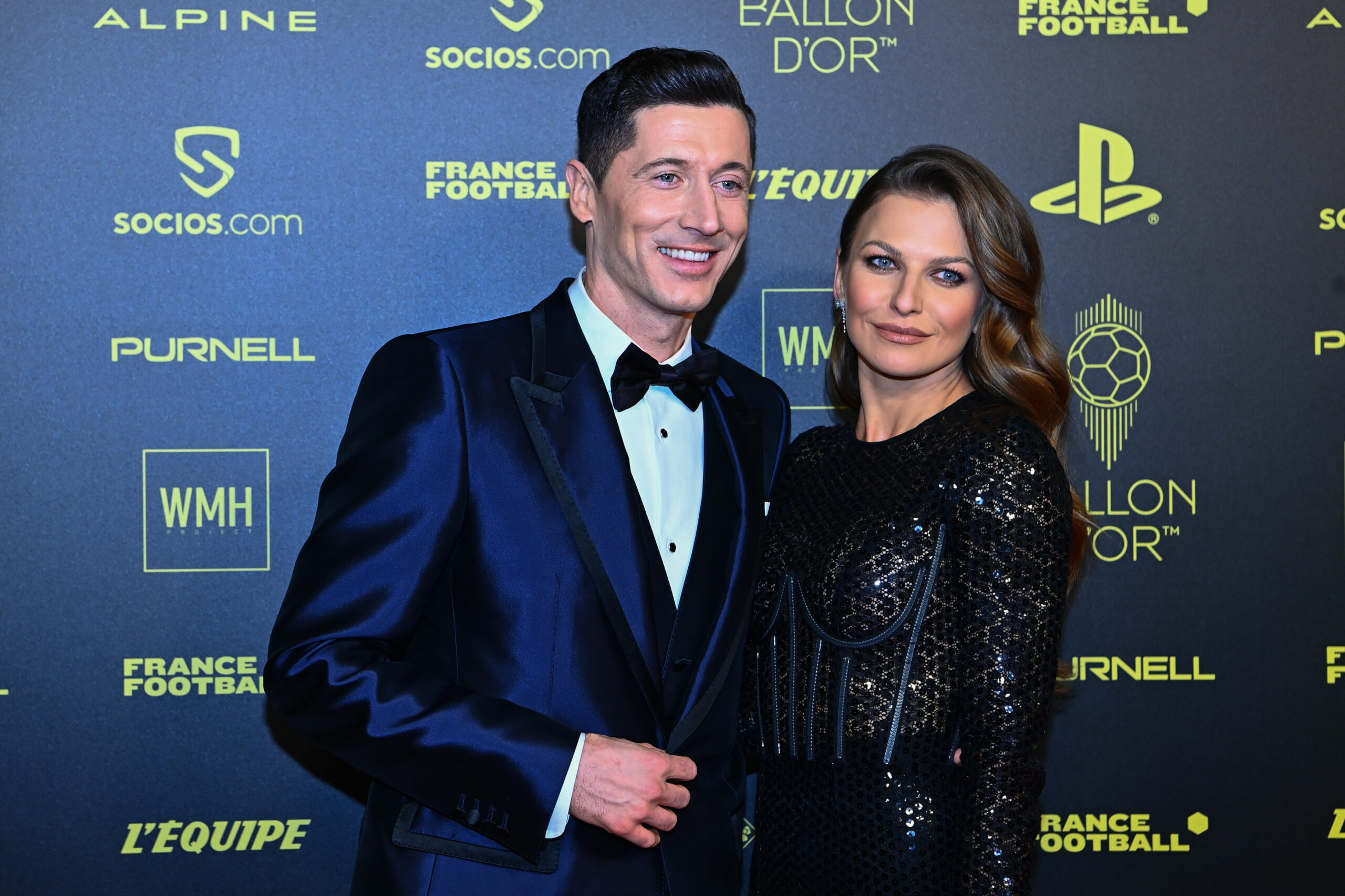 آنا لواندوفسکی همسرلواندوفسکی ۳۶ میلیون پوند آنا لواندوفسکی همسرلواندوفسکی ۳۶ میلیون پوند