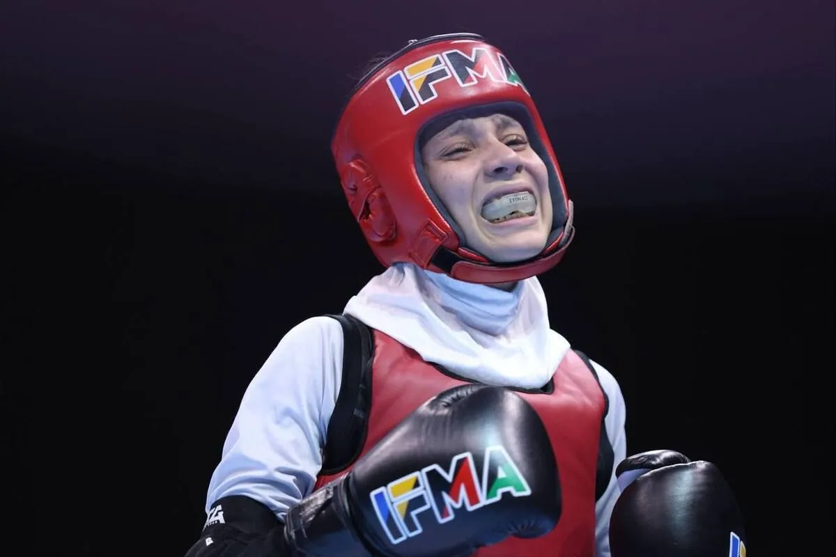 باران جانی فینال موی تای را برد و طلا گرفت