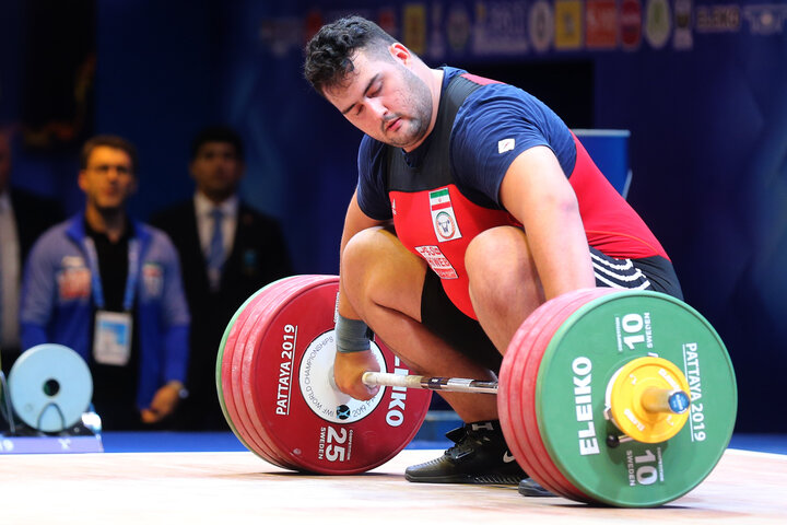 بیوگرافی علی داودی وزنه‌بردار