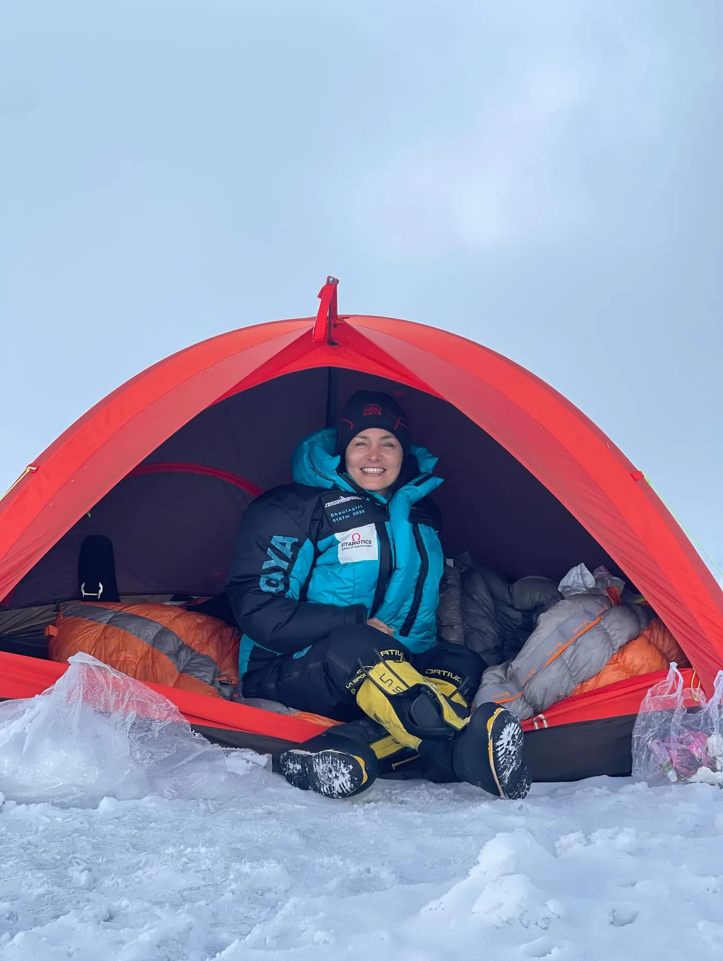 حسامیفرد به جمع کوهنوردان ۸۰۰۰ متری پیوست حسامیفرد به جمع کوهنوردان ۸۰۰۰ متری پیوست