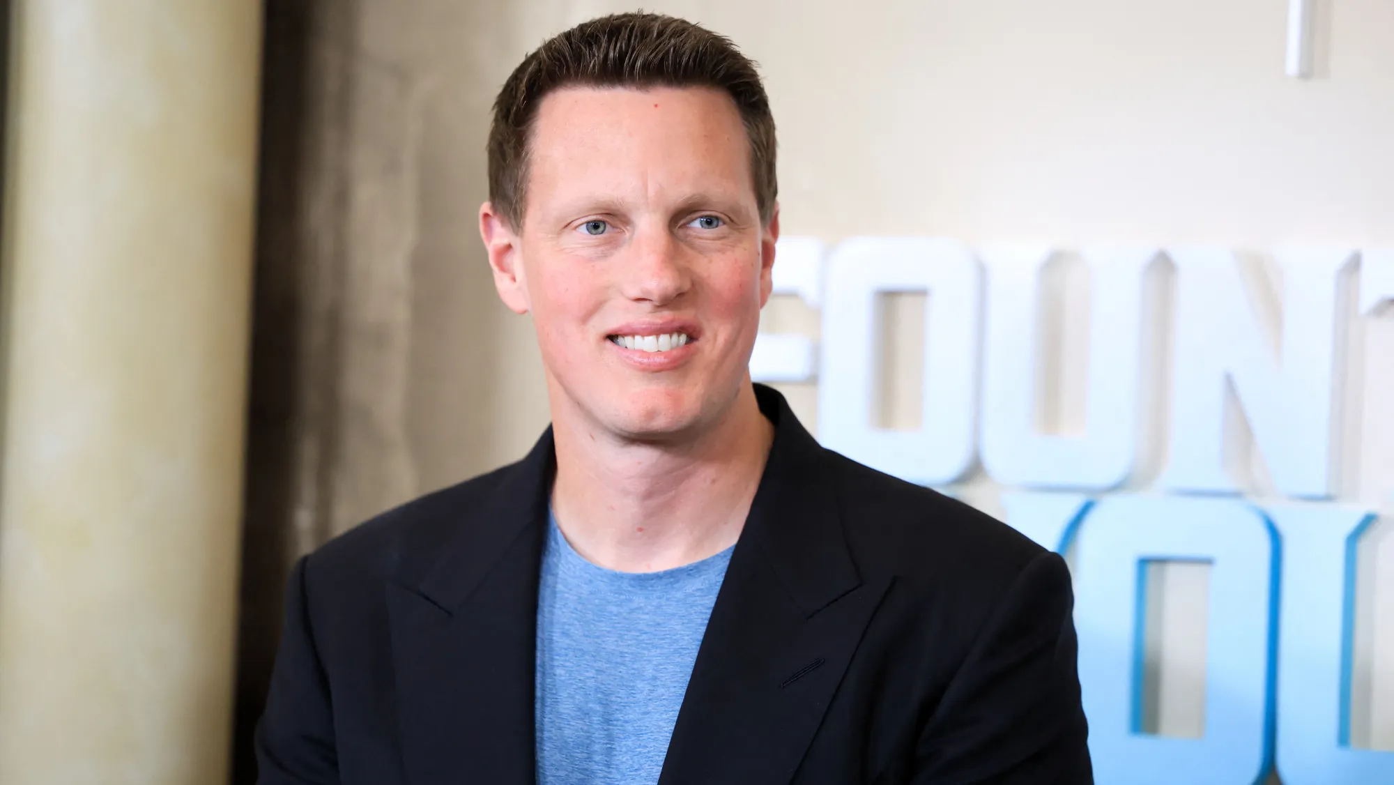 دیوید الیسون چه کسی هست