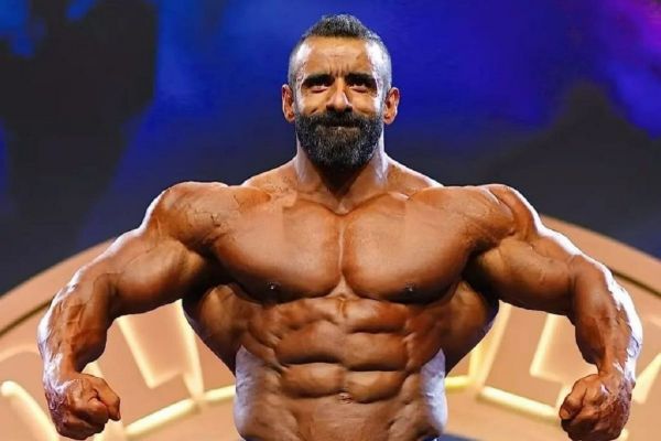 عکس پروفایل هادی چوپان عکس پروفایل هادی چوپان