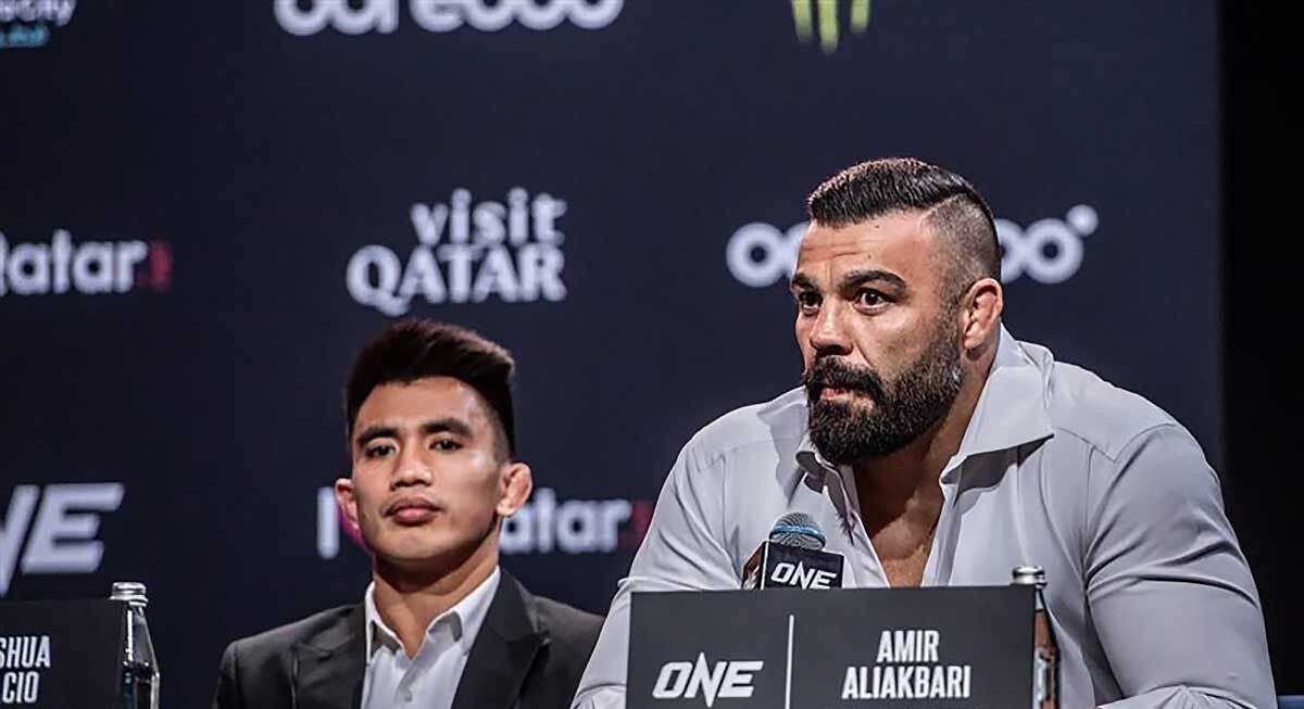 مصاحبه بعد از مبارزه امیر علیاکبری مصاحبه بعد از مبارزه امیر علیاکبری