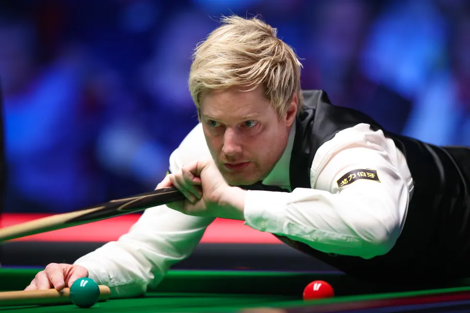 نیل رابرتسون اسنوکرباز استرالیایی نیل رابرتسون اسنوکرباز استرالیایی