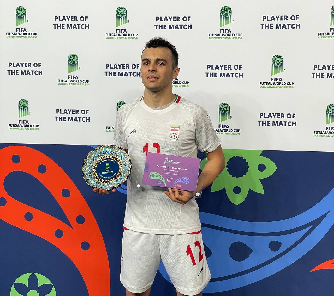 والپیپر سالار آقاپور