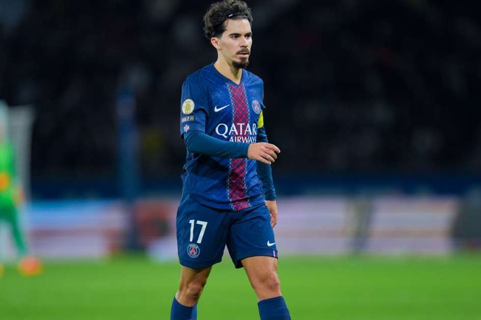 ویتینها برترین هافبک ویتینها برترین هافبک