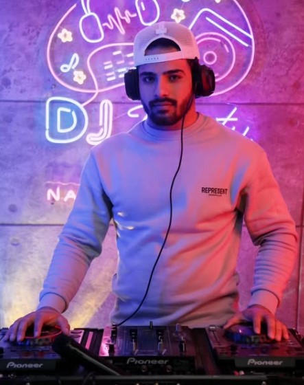 والپیپر علیرضا معینی