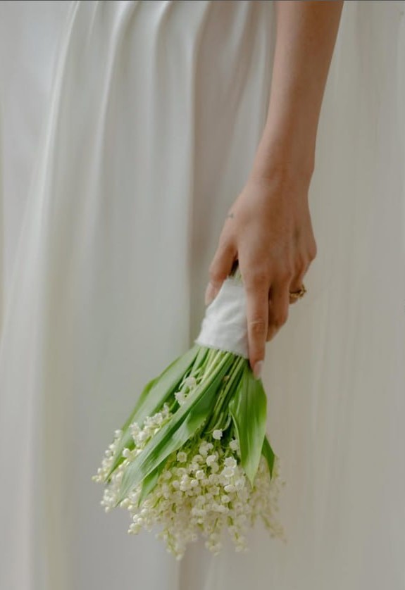 عکس دسته گل عروسی سلنا گومز  