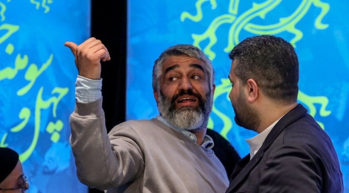 تایید تجاوز پژمان جمشیدی توسط پزشکی قانونی تایید تجاوز پژمان جمشیدی توسط پزشکی قانونی