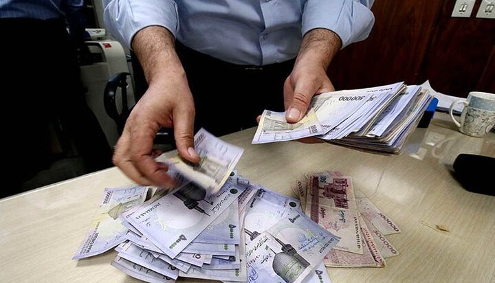 حقوق ۹۲ میلیون در بانک دی