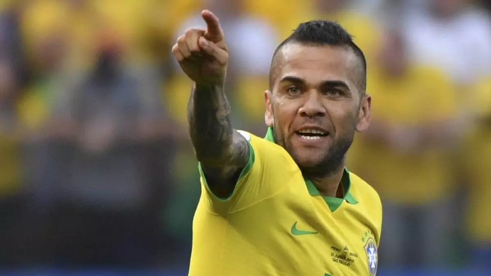 دنی آلوز زشت ترین بازیکن فوتبال