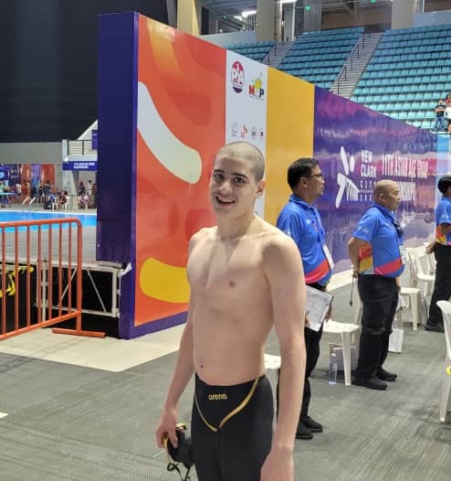 عکس محمد مهدی غلامی شنای پروانه  عکس محمد مهدی غلامی شنای پروانه