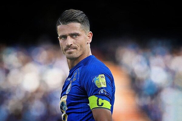 کاپیتان سابق استقلال وریا غفوری مربی جدید آبی‌ها