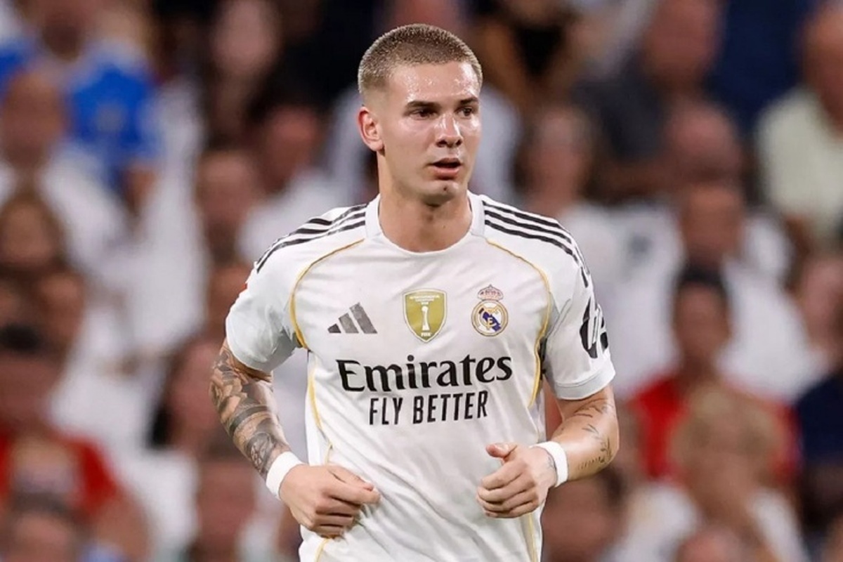 فرانکو ماستانتونو فوتبالیست بیماری پوبالژیا دارد