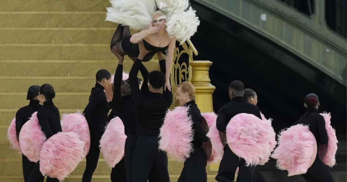 لیدی گاگا شو افتتاحیه جام جهانی را می‌سازد