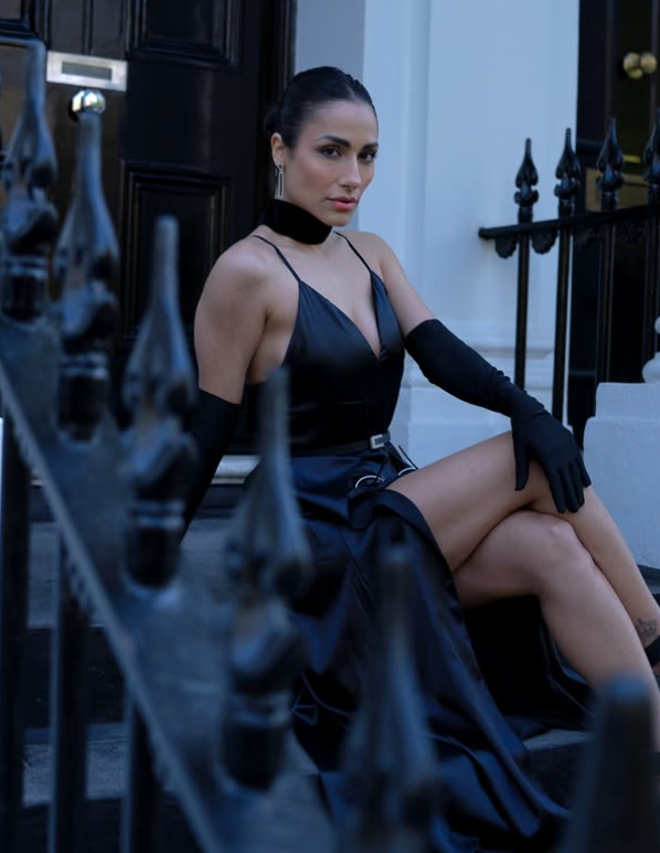 مهاجرت آرزو مجری منوتو 