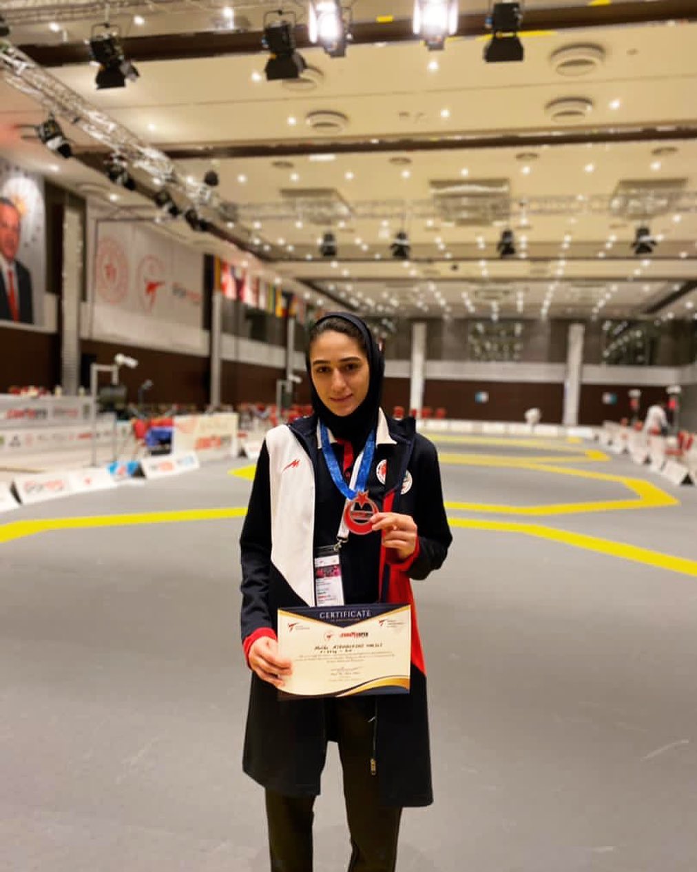 عکس جذاب ملیکا میرحسینی