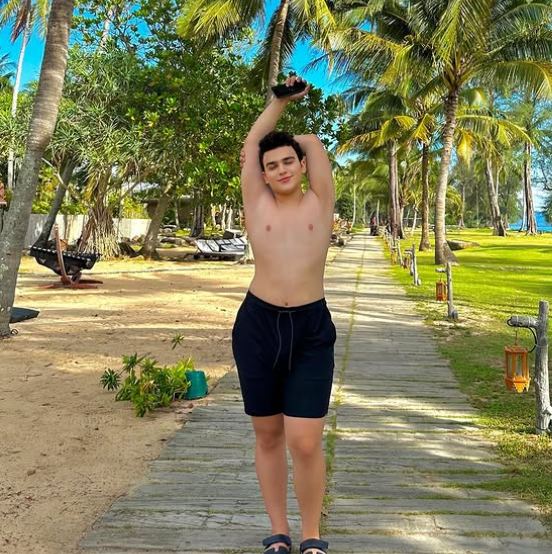 شهاب بلاگر معروف ایرانی شهاب بلاگر معروف ایرانی