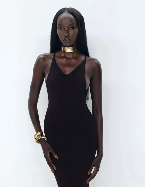 عنوان سوپر مدل 2025 آنوک یای عنوان سوپر مدل 2025 آنوک یای