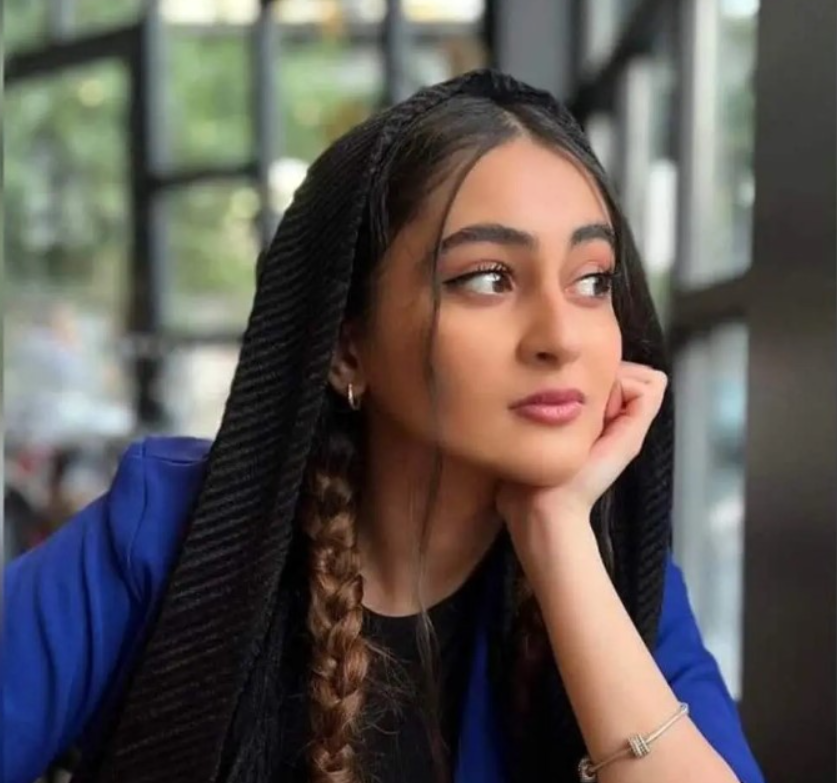 ملیکا پارسا چه کسی هست