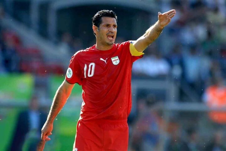 پیراهن علی دایی از زمین فوتبال تا کار خیر