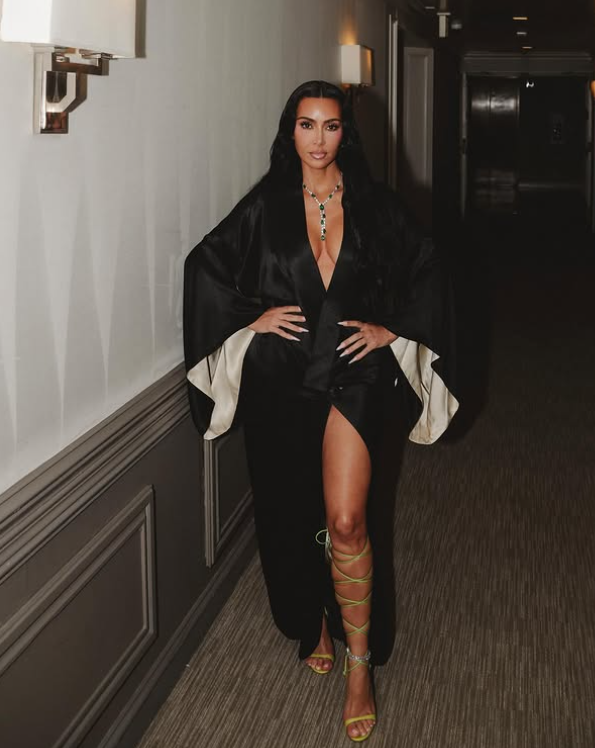 کیم کارداشیان ستاره پر درآمد کیم کارداشیان ستاره پر درآمد