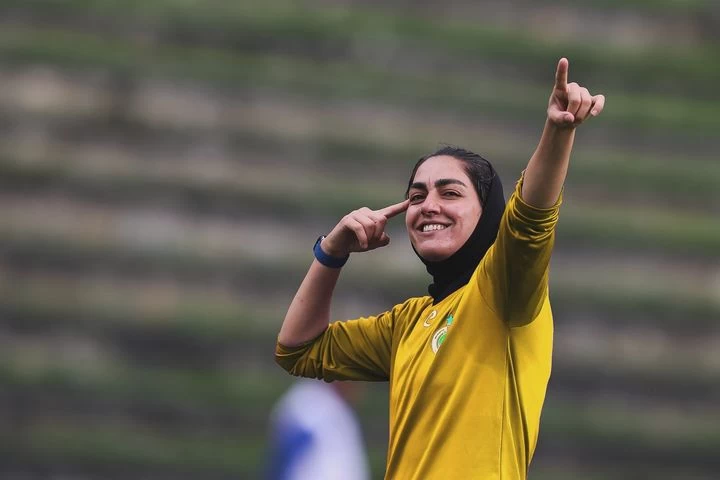 Zahra Ghanbari Zahra Ghanbari