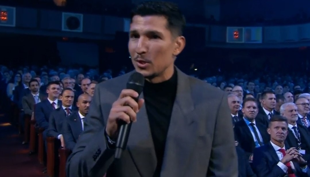 عکس دنی رامیرز در قرعه کشی جام جهانی 2026